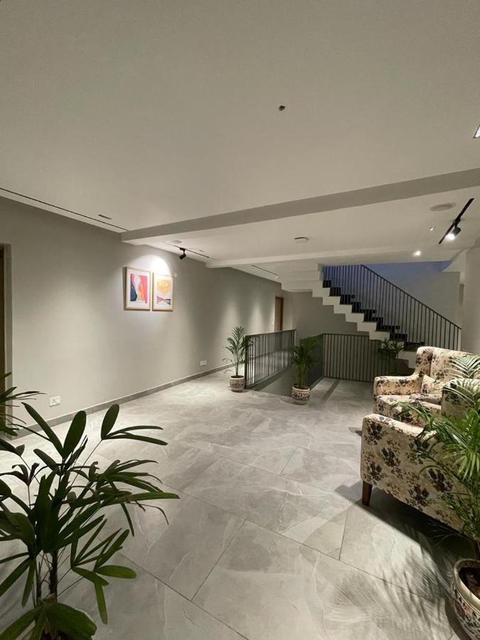Hotel West Inn Premium Kharar Kültér fotó
