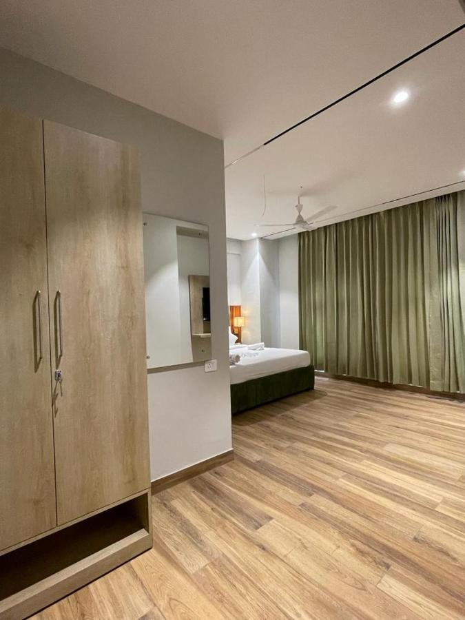 Hotel West Inn Premium Kharar Kültér fotó