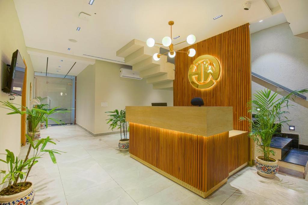 Hotel West Inn Premium Kharar Kültér fotó